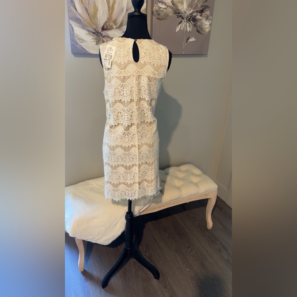 NWT Kohl's Ivory Floral Lace Dress - Picture 5 of 5